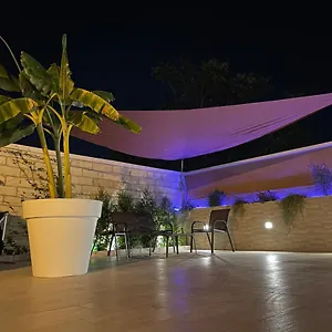  Bed & Breakfast Caramel House & Italy