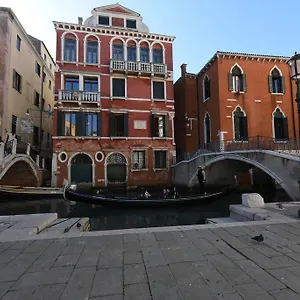 40.17 San Marco Guest house